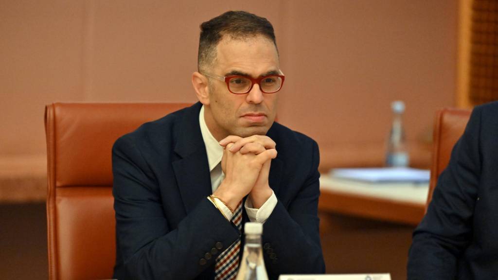 Mookhey quietly orders stocktake of NSW council fuel supplies