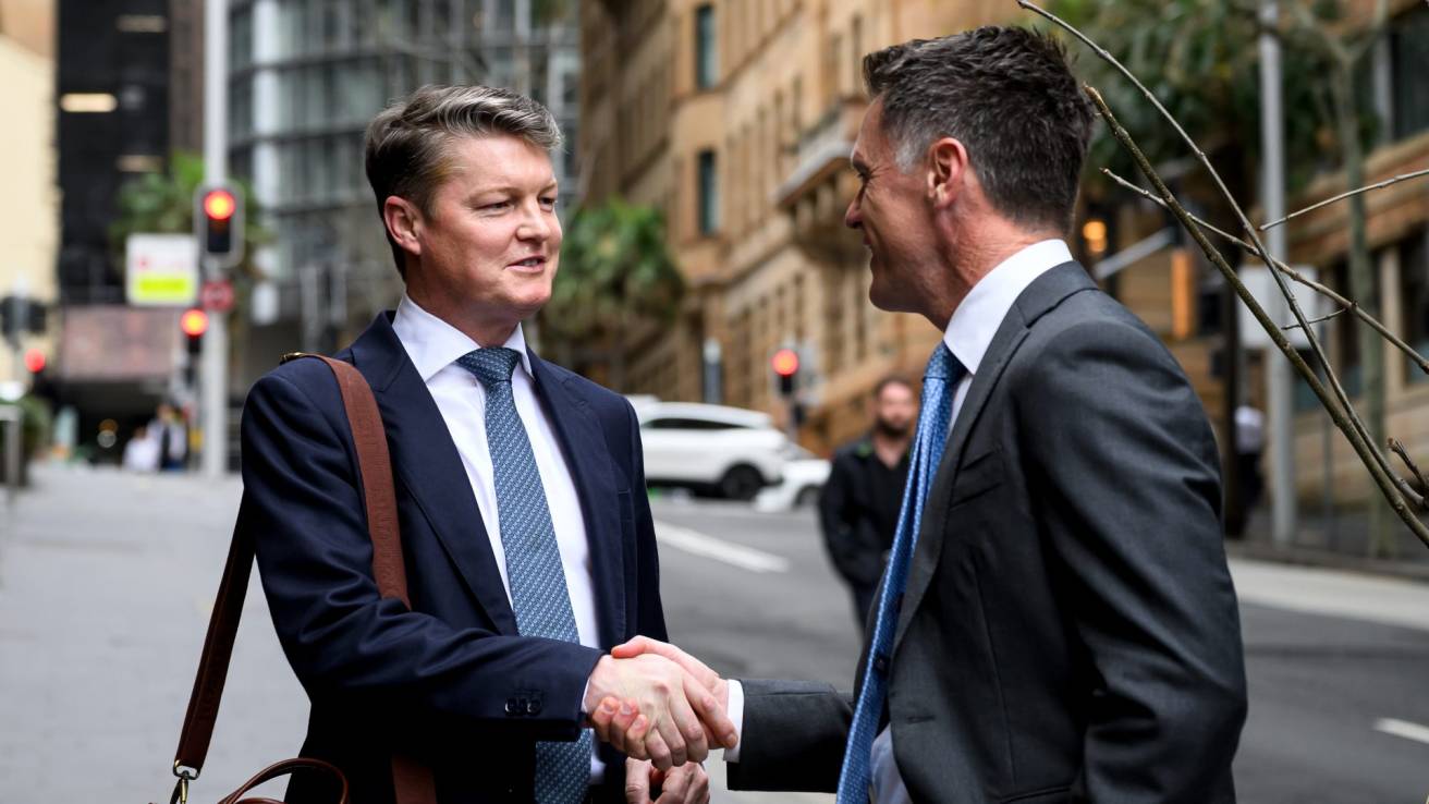 Victoria announces ‘common sense' public service cuts
