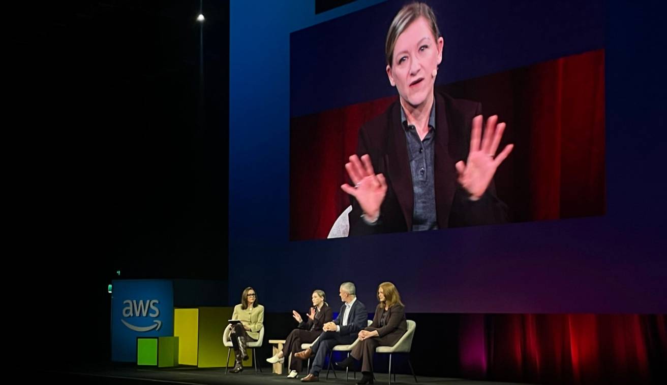 Public service poised to get AI-ready