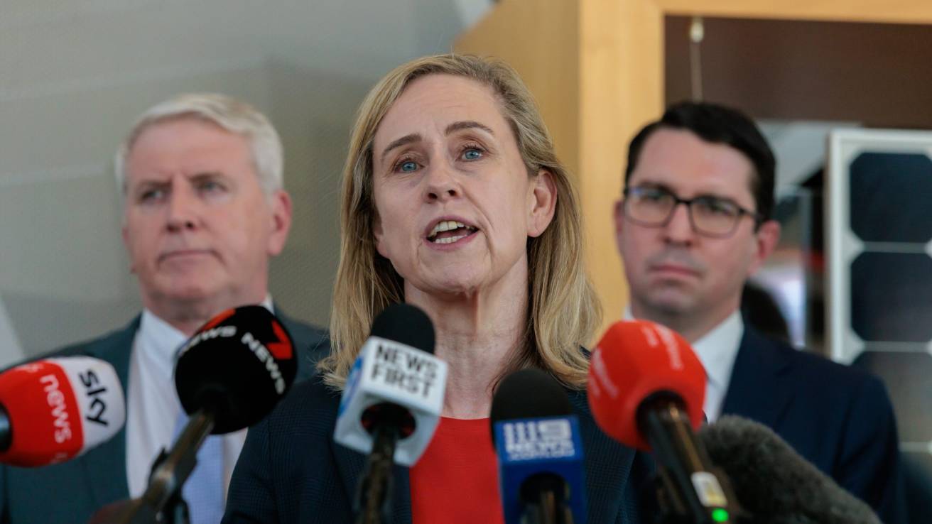 Western Australia settles public sector wages policy